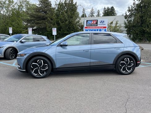 Certified 2024 Hyundai Ioniq 5 SEL RWD image 2