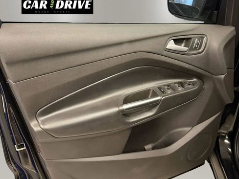 Used 2019 Ford Escape SEL image 20