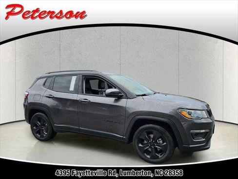 Certified 2021 Jeep Compass Latitude FWD image 1