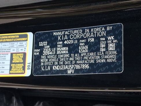 Used 2023 Kia Soul LX w/ LX Technology Package FWD image 27