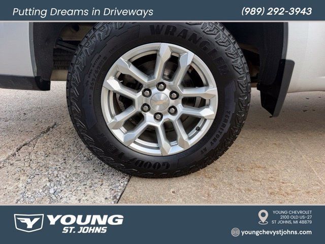 Certified 2022 Chevrolet Silverado 1500 LT AWD/4WD image 9
