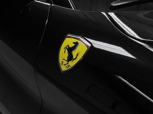 Certified 2017 Ferrari F12 Berlinetta RWD image 9