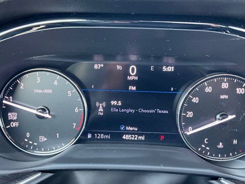 Used 2021 Buick Envision Essence w/ Sport Touring Package FWD image 14
