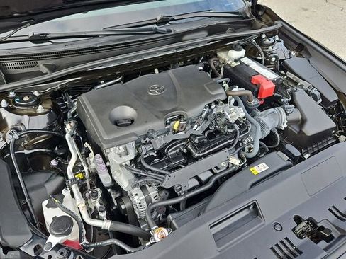 Used 2023 Toyota Camry SE image 33