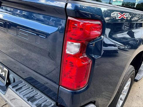Used 2020 Chevrolet Silverado 1500 W/T w/ WT Safety Package AWD/4WD image 28