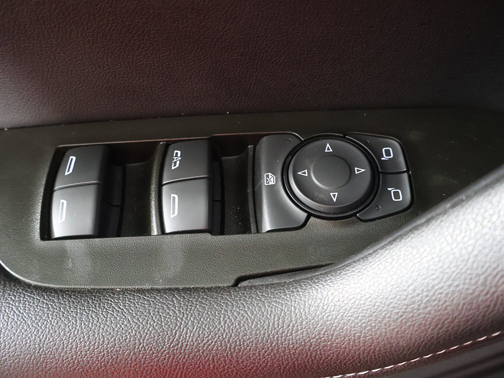 Used 2023 Chevrolet Blazer LT w/ LPO, Floor Liner Package FWD image 34