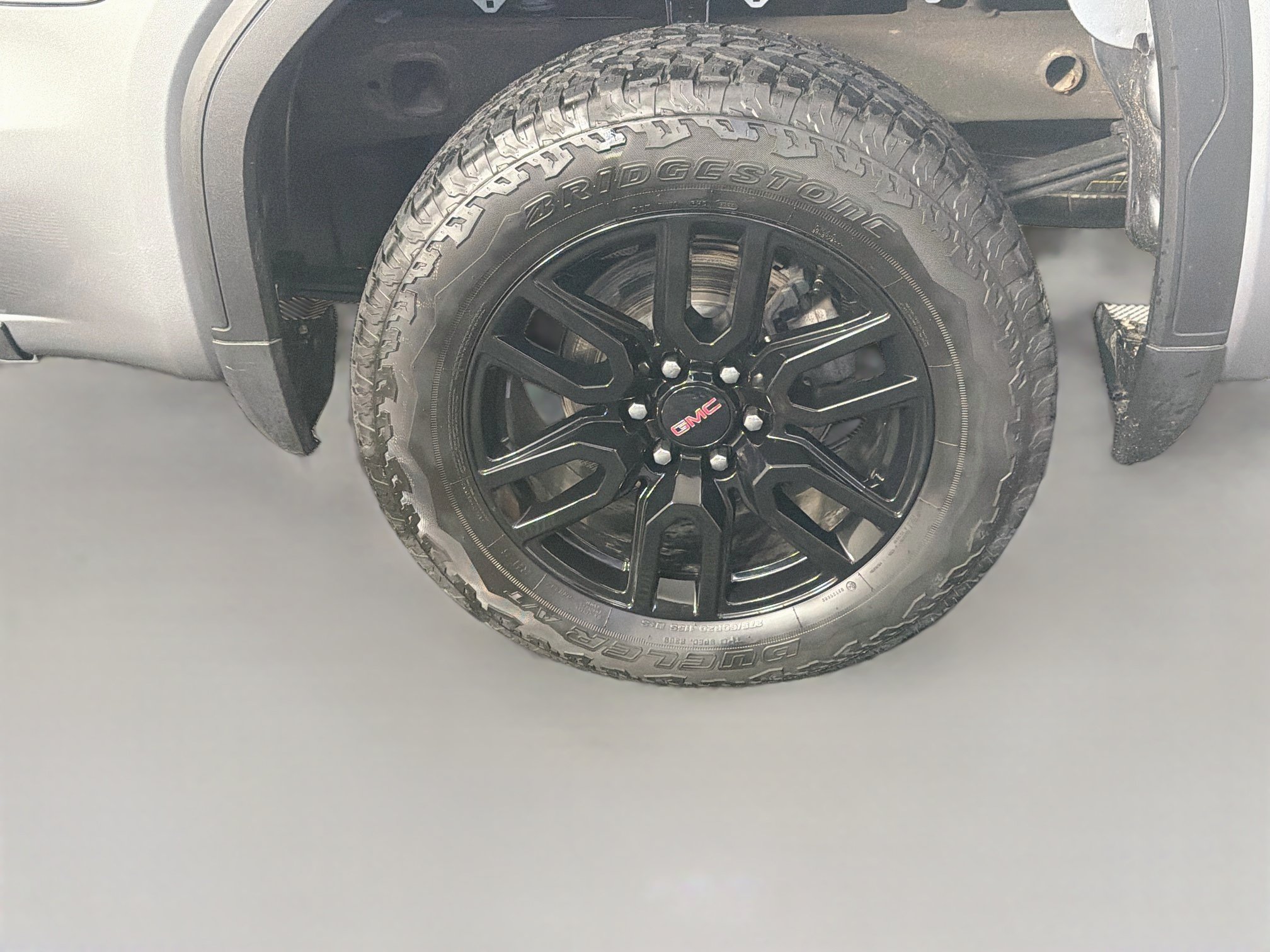 Used 2025 GMC Sierra 1500 Elevation AWD/4WD image 11