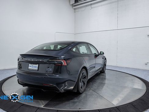Used 2024 Tesla Model 3 Performance image 7