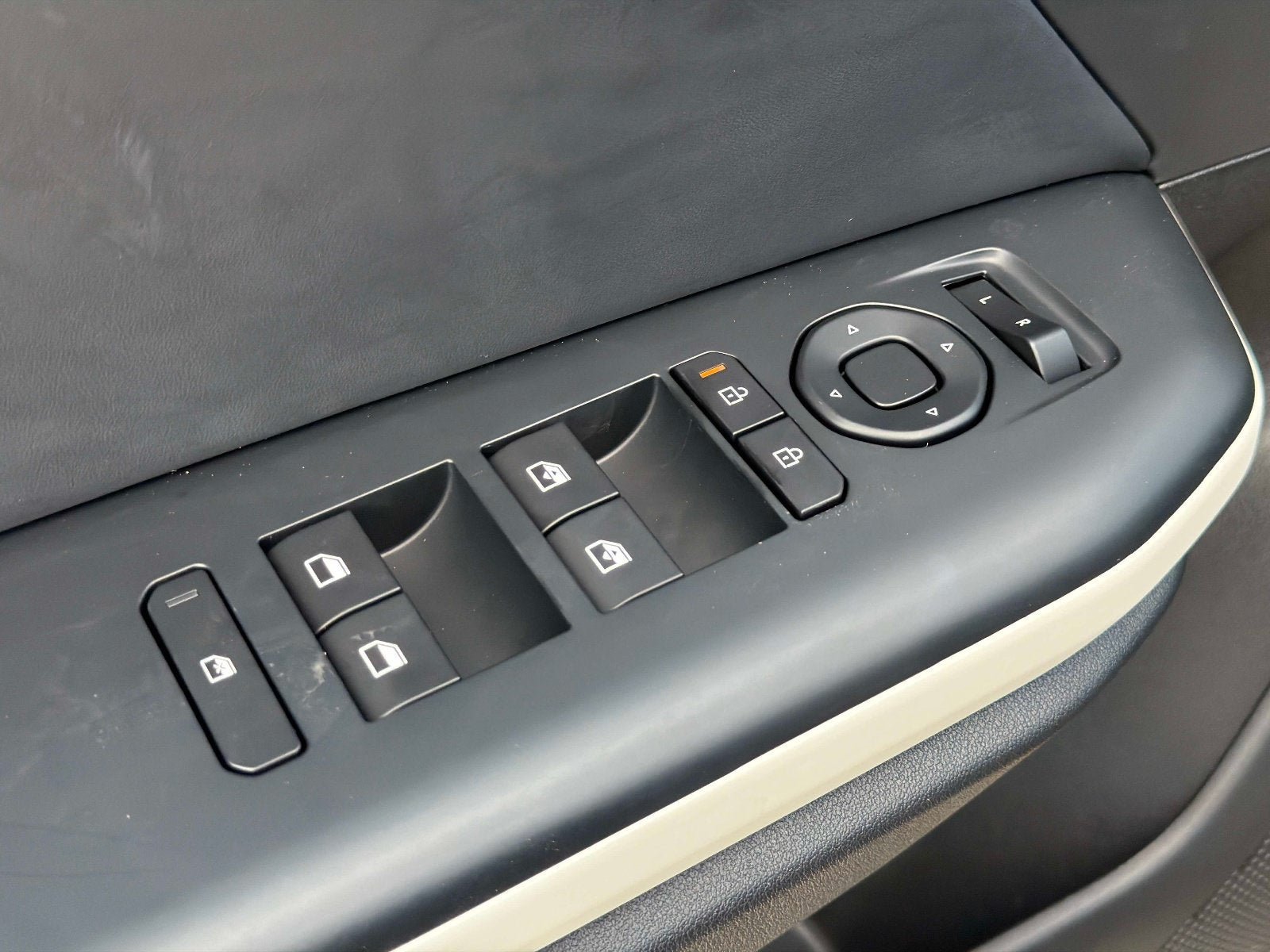 New 2026 Kia K4 GT-Line FWD image 14