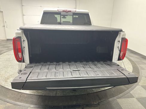 Used 2022 GMC Sierra 1500 Denali w/ Denali Reserve Package image 34