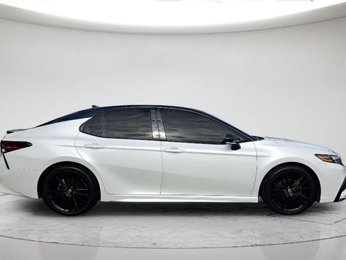 Used 2024 Toyota Camry XSE w/ Navigation Package FWD image 2