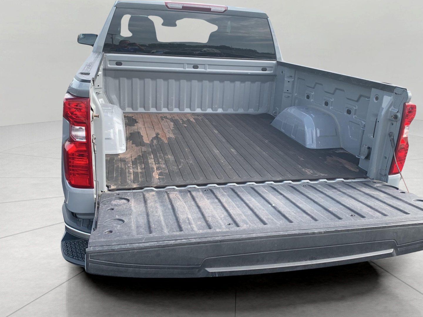 Used 2024 Chevrolet Silverado 1500 LT AWD/4WD image 28