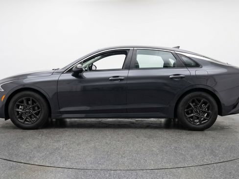 Used 2025 Kia K5 LXS FWD image 5