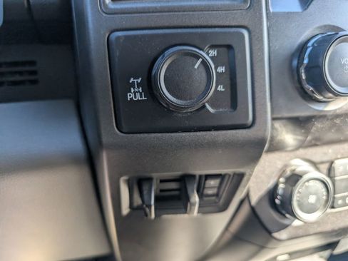 Used 2020 Ford F250 XL w/ Power Equipment Group image 16