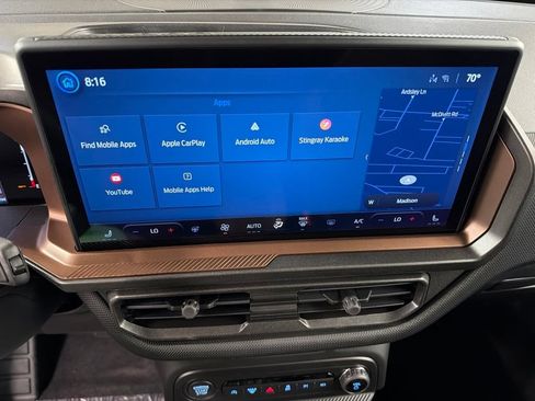 New 2026 Ford Bronco Sport Outer Banks w/ Outer Banks Tech Package+ AWD/4WD image 9