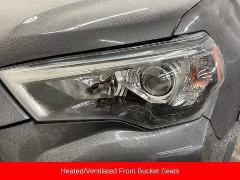 Used 2017 Toyota 4Runner Limited image 17