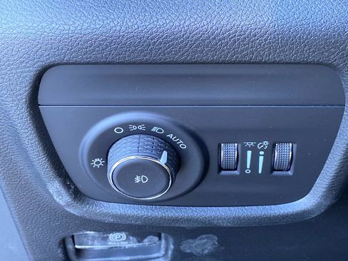 New 2026 Jeep Grand Cherokee Limited image 15