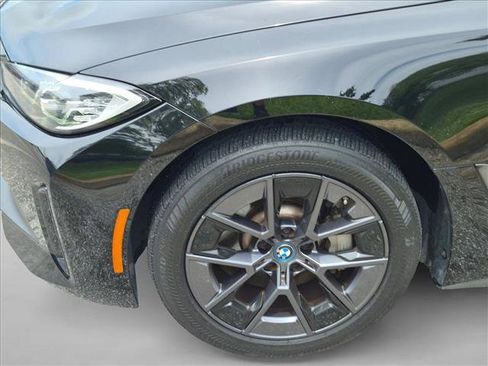 Used 2023 BMW i4 eDrive35 RWD image 21