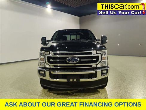 Used 2020 Ford F250 Lariat w/ Lariat Value Package AWD/4WD image 3