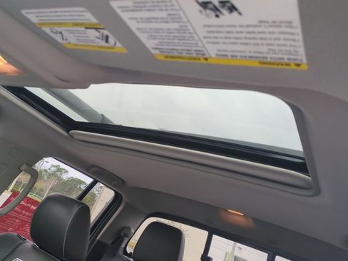 Certified 2021 Nissan Frontier PRO-4X w/ Pro-4x Utility Package image 21