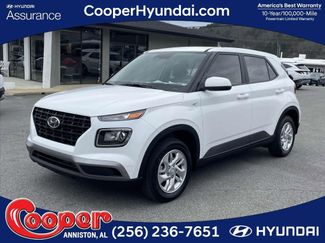 New 2026 Hyundai Venue SE video 1