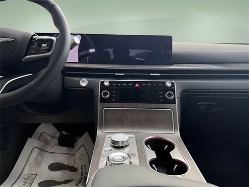 New 2025 Genesis GV80 2.5T Prestige image 23