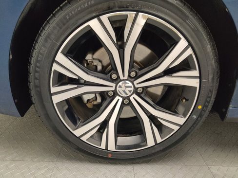 Used 2021 Volkswagen Passat 2.0T SE image 31