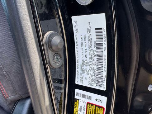 Certified 2021 Toyota Tacoma SR5 AWD/4WD image 26
