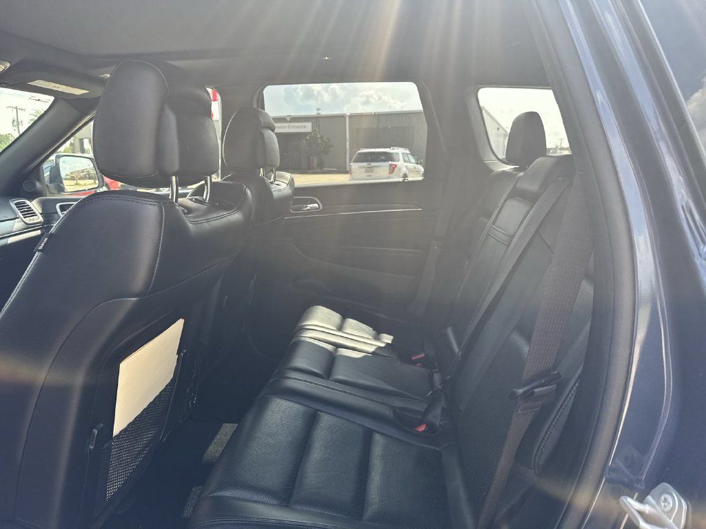 Used 2021 Jeep Grand Cherokee Limited w/ Luxury Group II RWD image 29