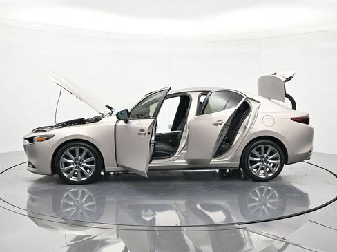 Used 2023 MAZDA MAZDA3 s FWD image 47