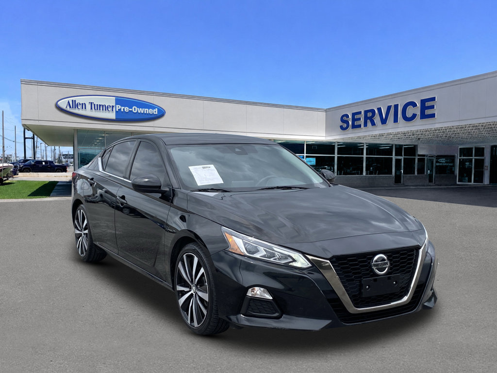 Used 2022 Nissan Altima 2.5 SR FWD image 2