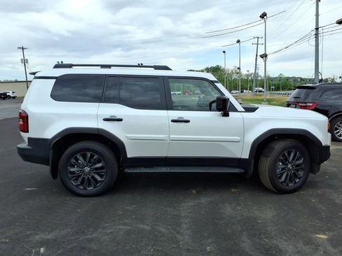 Used 2026 Toyota Land Cruiser w/ Premium Package AWD/4WD image 2