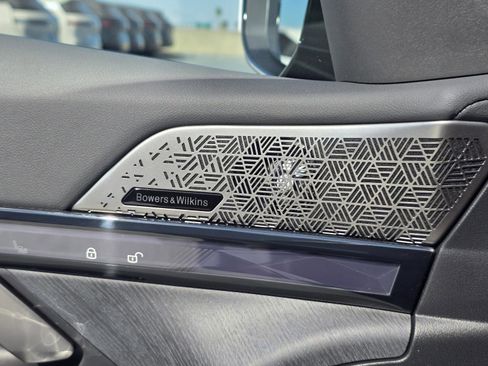 New 2026 BMW i5 eDrive40 w/ M Sport Package image 23