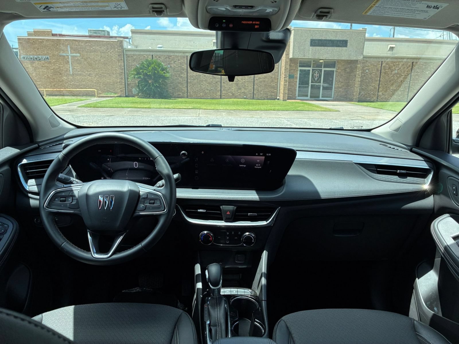 Used 2026 Buick Encore GX Preferred AWD/4WD image 31