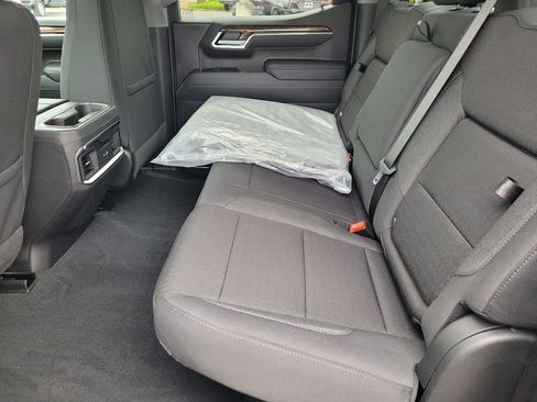 New 2026 GMC Sierra 1500 Elevation image 7