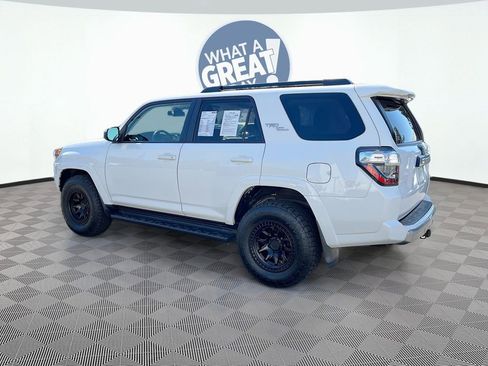 Used 2020 Toyota 4Runner TRD Off-Road image 8