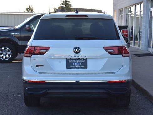 Used 2023 Volkswagen Tiguan SE FWD image 8