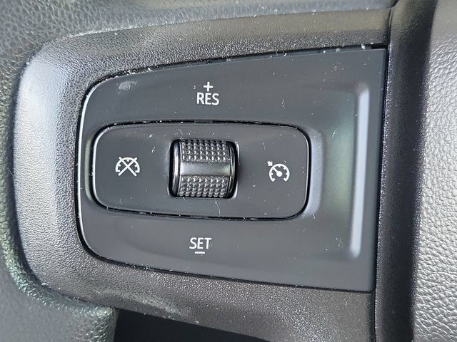 Used 2021 Chevrolet Silverado 1500 Custom Trail Boss w/ LPO, Dark Essentials Package AWD/4WD image 8