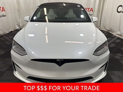 Used 2022 Tesla Model X image 2