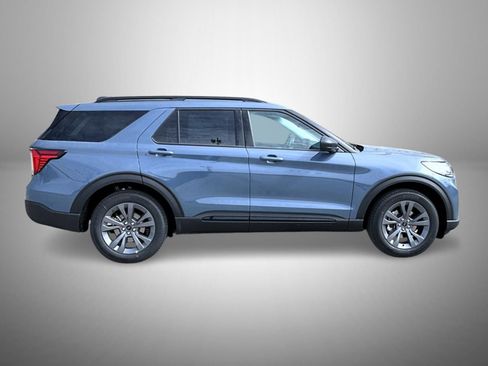 New 2026 Ford Explorer Active image 4