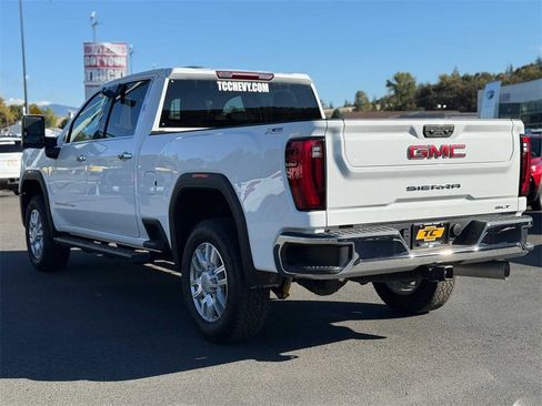 Used 2024 GMC Sierra 2500 SLT image 7