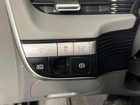 Used 2024 Hyundai Ioniq 5 SEL image 19