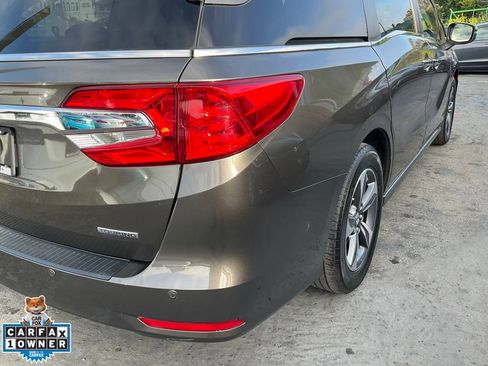 Used 2018 Honda Odyssey Touring image 97