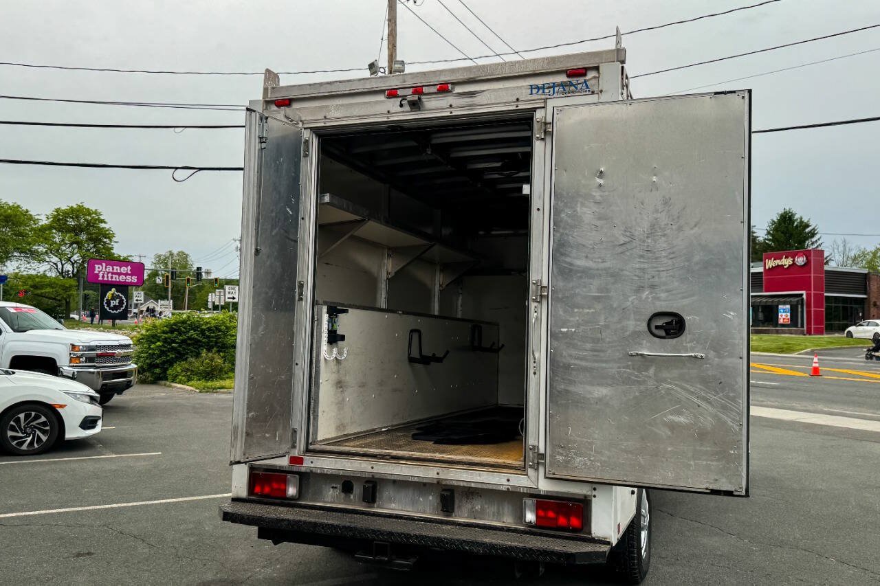 Used 2019 RAM ProMaster 3500 w/ Premium Appearance Group FWD image 18