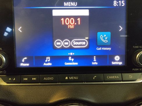 Used 2020 Nissan Sentra SV FWD image 25