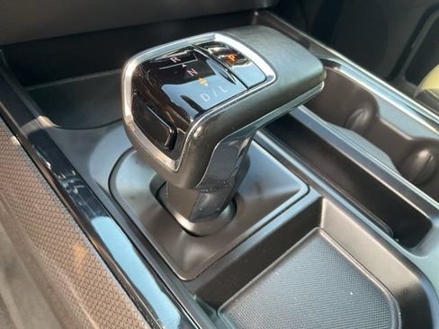 Used 2023 Chevrolet Silverado 1500 ZR2 w/ Technology Package AWD/4WD image 23