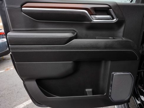 Used 2024 GMC Sierra 1500 Denali w/ Denali Reserve Package image 14