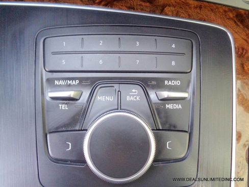 Used 2018 Audi Q5 2.0T Premium image 11