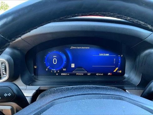 Used 2020 Ford Explorer Platinum w/ Premium Technology Package AWD/4WD image 13