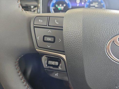 Certified 2025 Toyota Camry XLE image 17